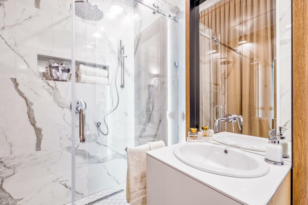 Apartamenty "Artaparts" Stare Miasto - Centrum Torun Luaran gambar
